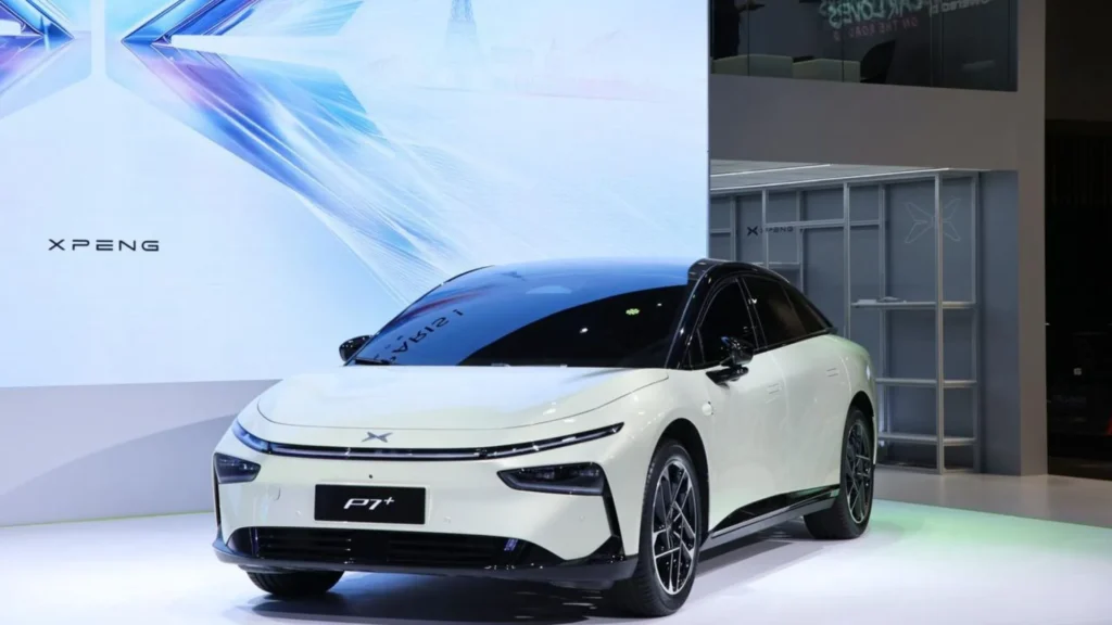 Nuevo sedán eléctrico P7+ de XPeng