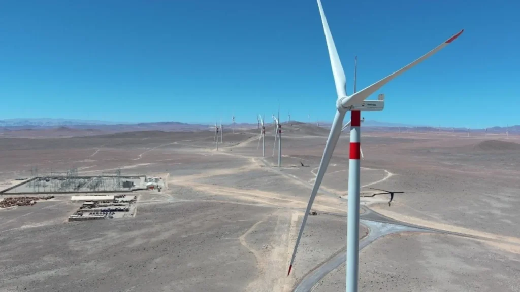 El parque eólico Antofagasta Fase 1 de Repsol inicia producción de electricidad en Chile