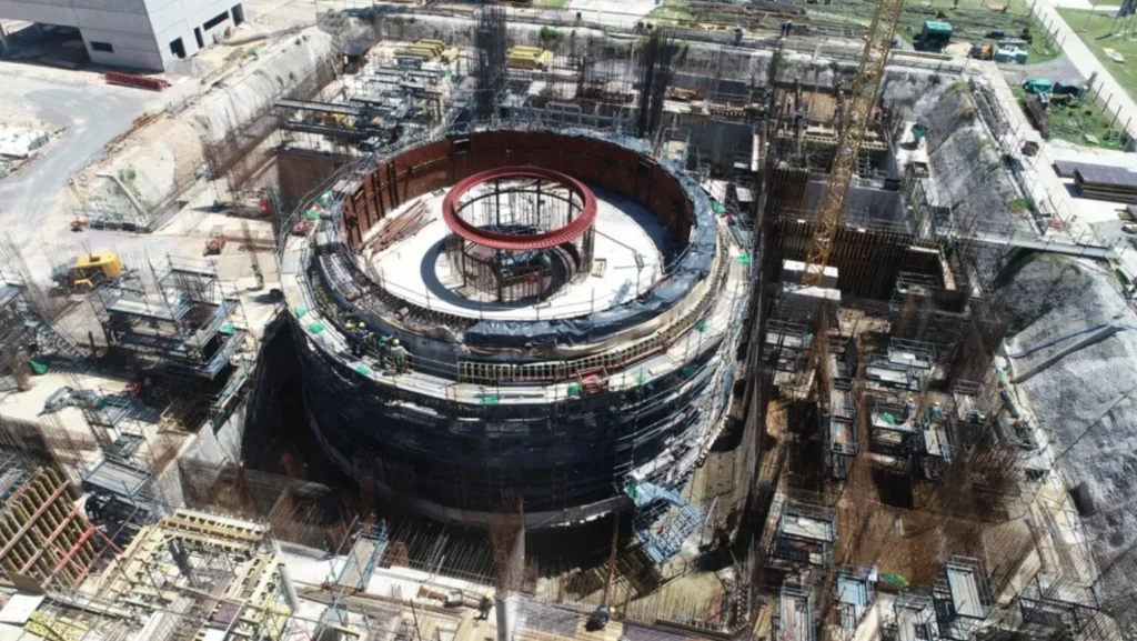 El proyecto nuclear CAREM 25