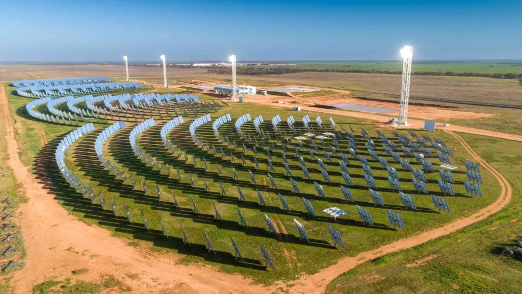 El proyecto hidrosolar de 250 MW