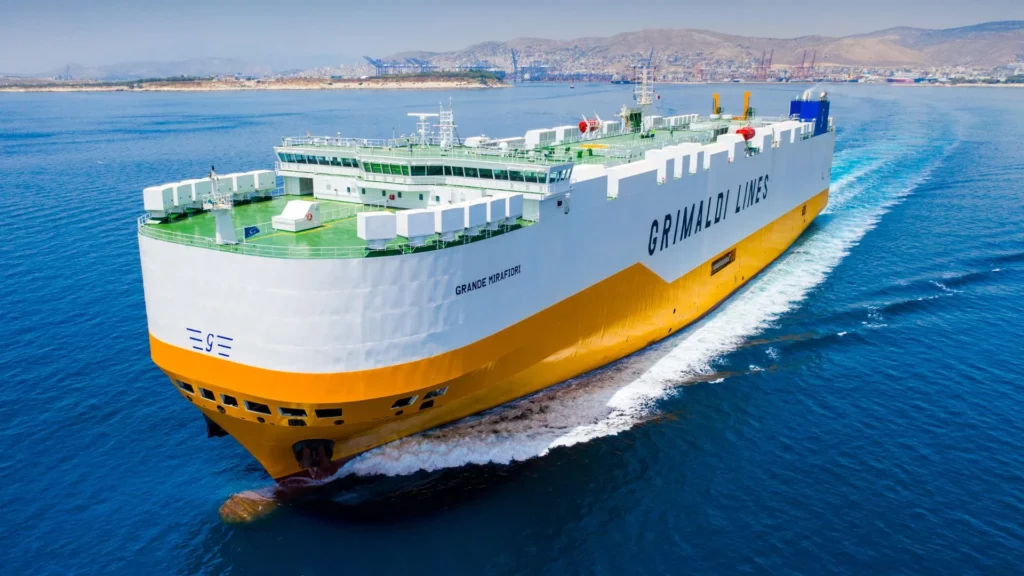 El segundo buque PCTC de Grimaldi Shanghái
