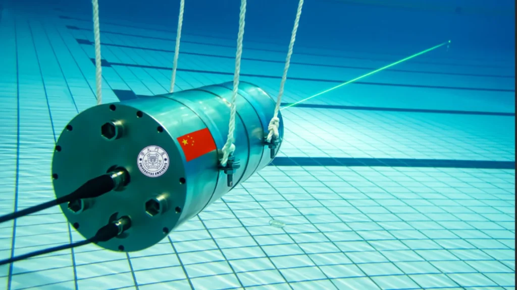 El sistema lidar Raman para la detección de petróleo bajo el agua