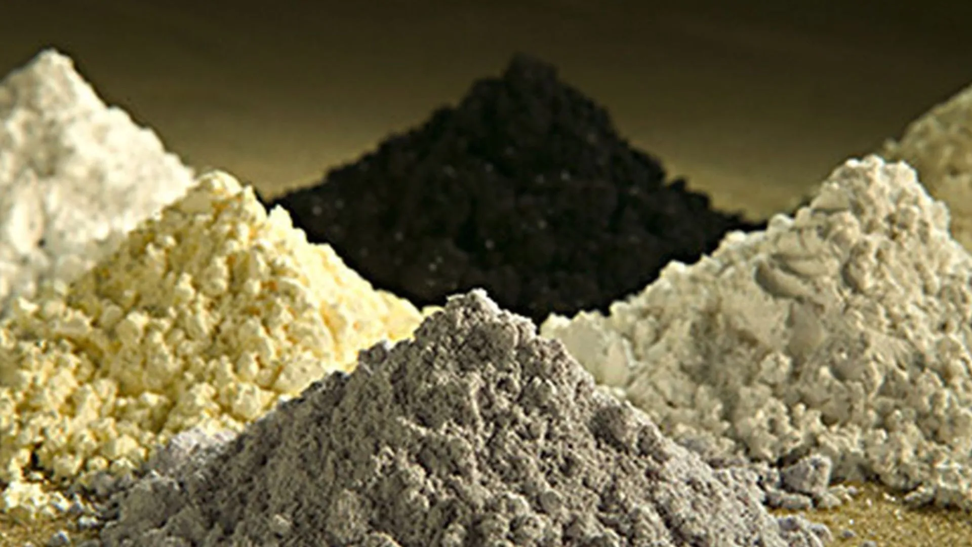 El suministro de tierras raras y materias primas no convencionales por el DOE