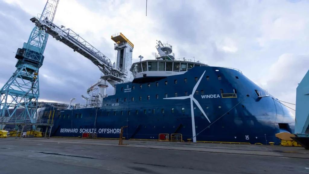 Presentan el CSOV Yno 320 para operaciones eólicas