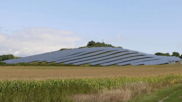 Enery adquiere plantas solares en Eslovaquia