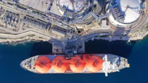 Eni entra al proyecto Argentina LNG con participación en Vaca Muerta