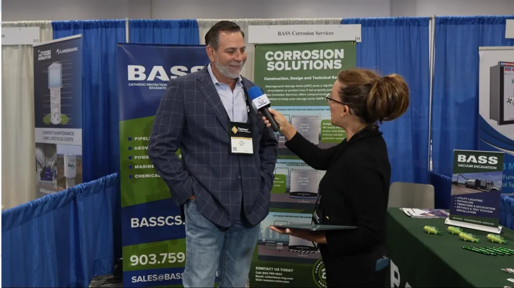 Entrevista a Frank Greene en el stand de BASS Corrosion Services sobre ingeniería de Protección catódica y soluciones integrales contra la corrosión.