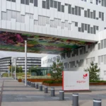 Equinor abandona su objetivo de capacidad renovable para 2030 en su nueva estrategia energética.