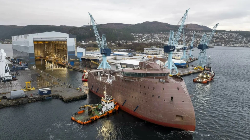 Primer buque CSOV SX222 con tecnología TWIN X-STERN
