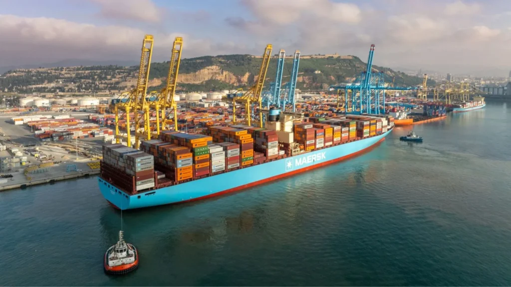 Evelyn Maersk breaks record for stopovers at APM Terminals in Valencia and Barcelona