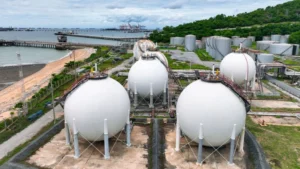 ExxonMobil operará Papua LNG rumbo a su decisión final de inversión