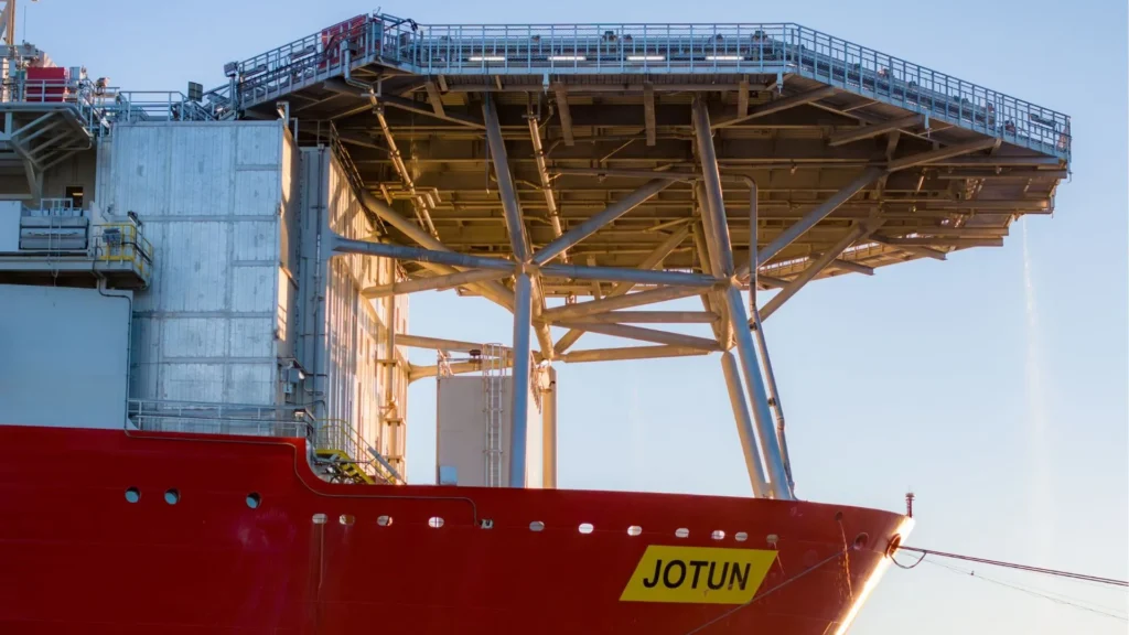 El FPSO Jotun comienza su viaje para producir petroleo