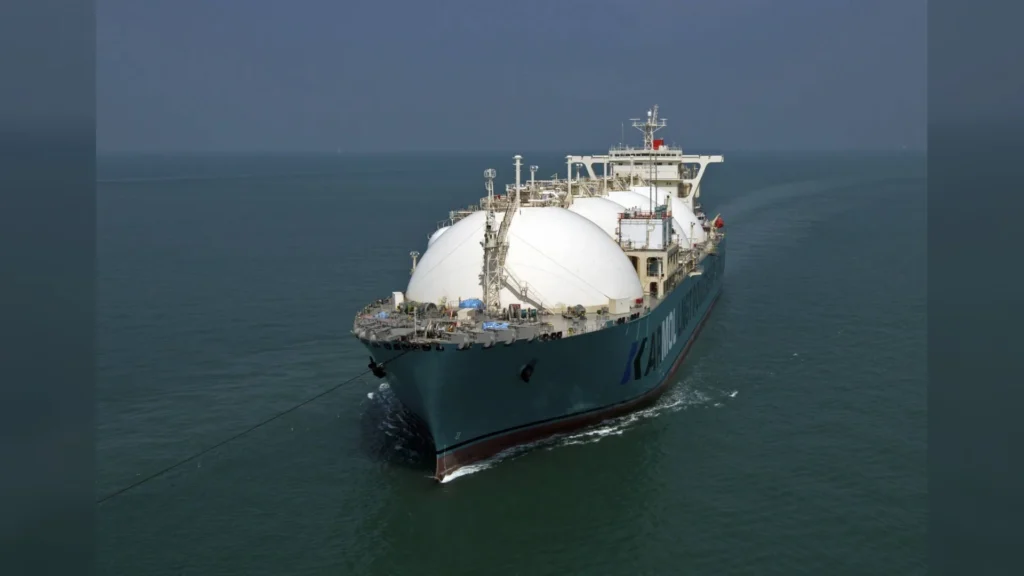 Kinetics construye su primera FSRU de alta capacidad para GNL