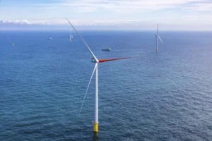 Ecowende produce energía en su parque eólico marino Hollandse Kust West