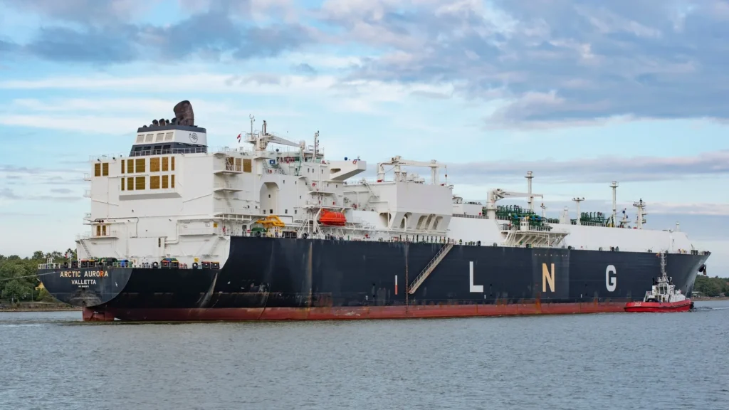 Futuros del gas natural en EE. UU. suben por mayores flujos de GNL