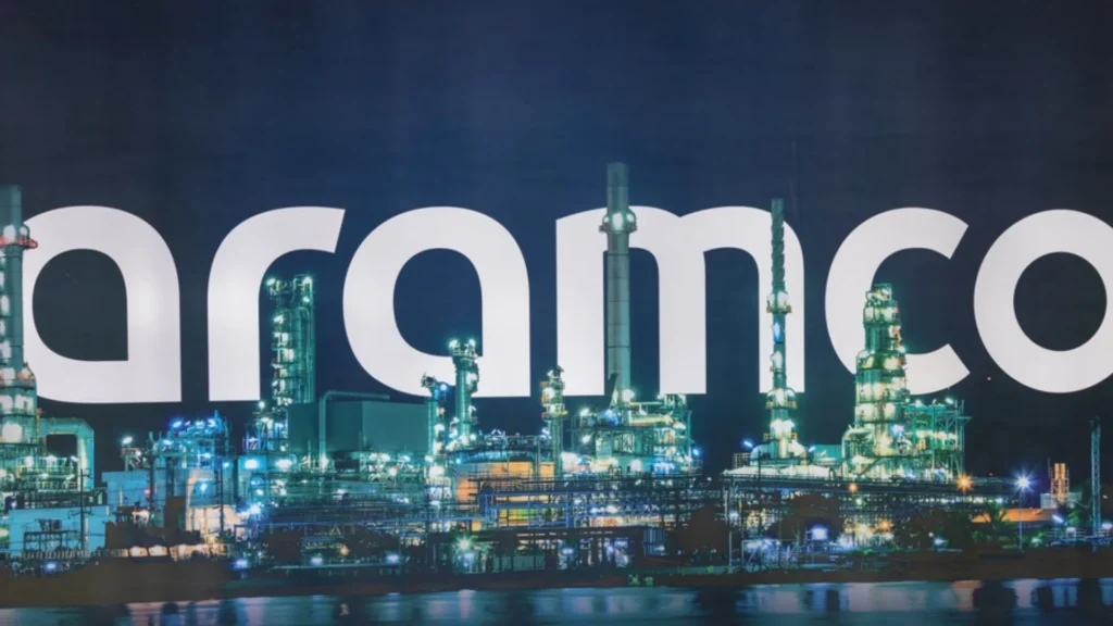 Las ganancias de Aramco suben por mayor precio del crudo y capacidad del oleoducto Este-Oeste