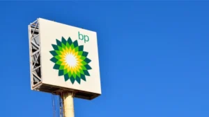 bp aumenta sus ganancias en el primer trimestre de 2026 impulsada por el trading y la refinación