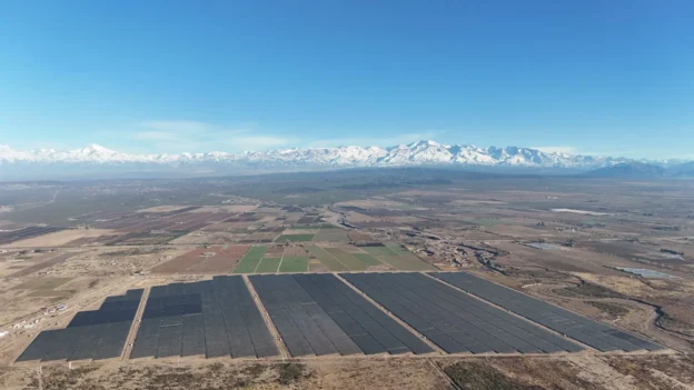 Genneia inaugura parque solar en Mendoza