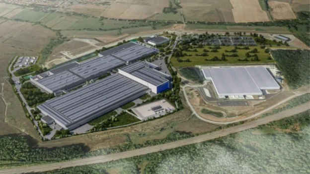 gigafábrica de células y módulos fotovoltaicos más grande de Europa