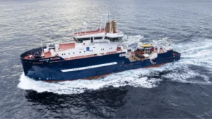 Gondán entrega el buque Pole Star a la Northern Lighthouse Board