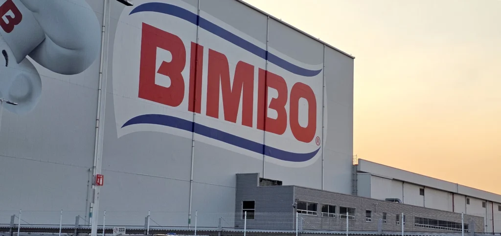 Repsol promueve a Bimbo hacia la descarbonización con energía renovable