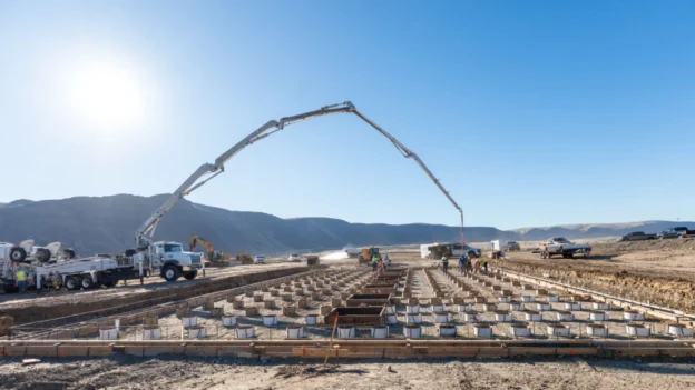 Helion avanza con planta de energía de fusión