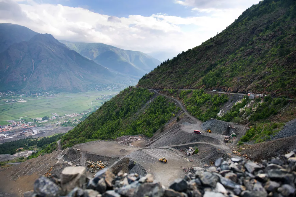 Natural hydrogen: record flows in Albanian mine