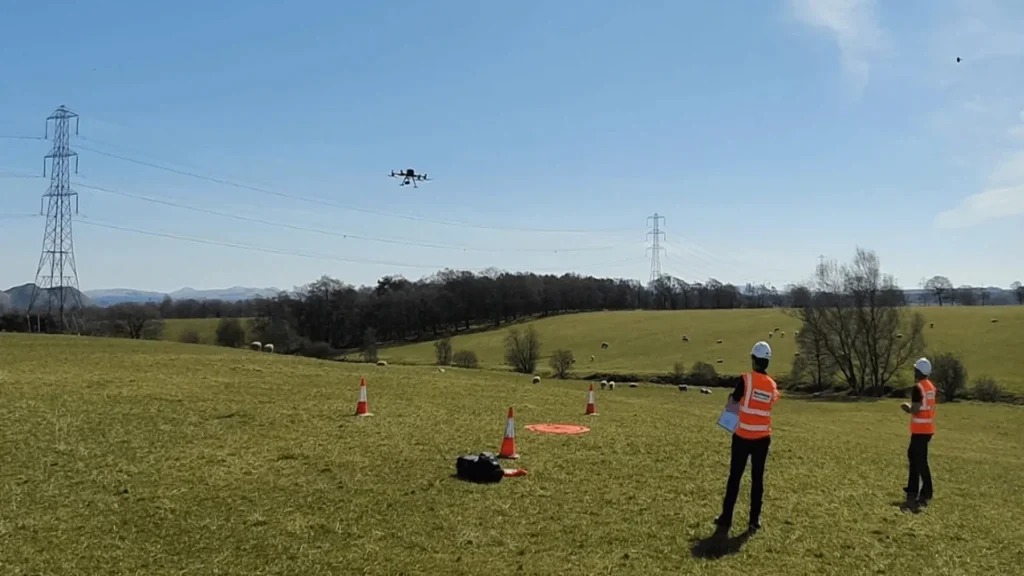 Inspección con drones para líneas de transmisión