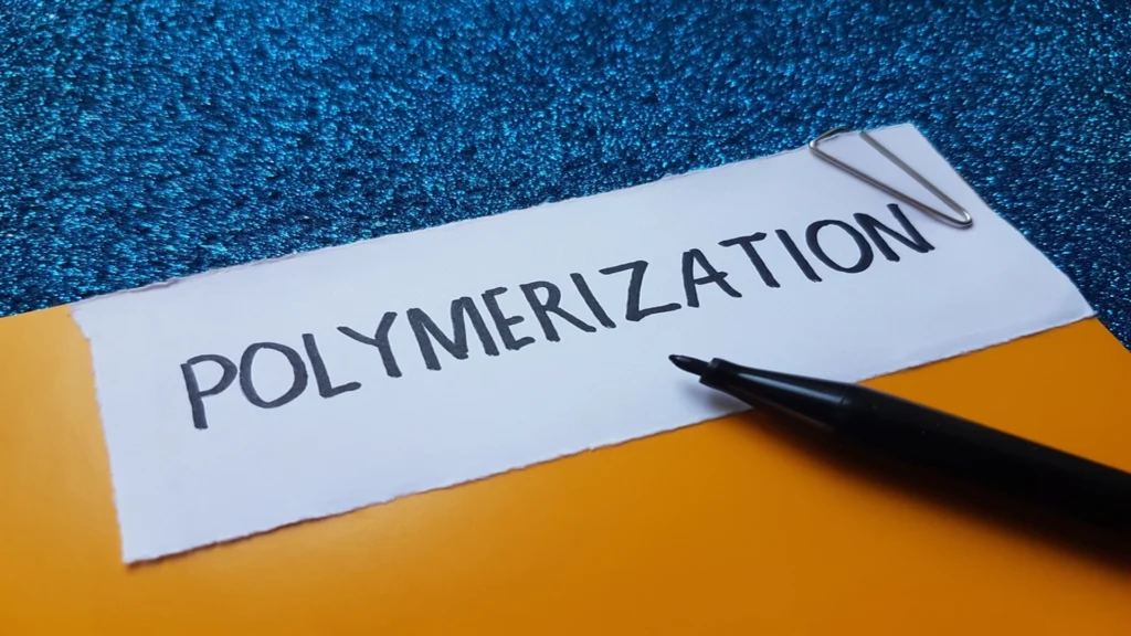 Representation of reversible polymerization