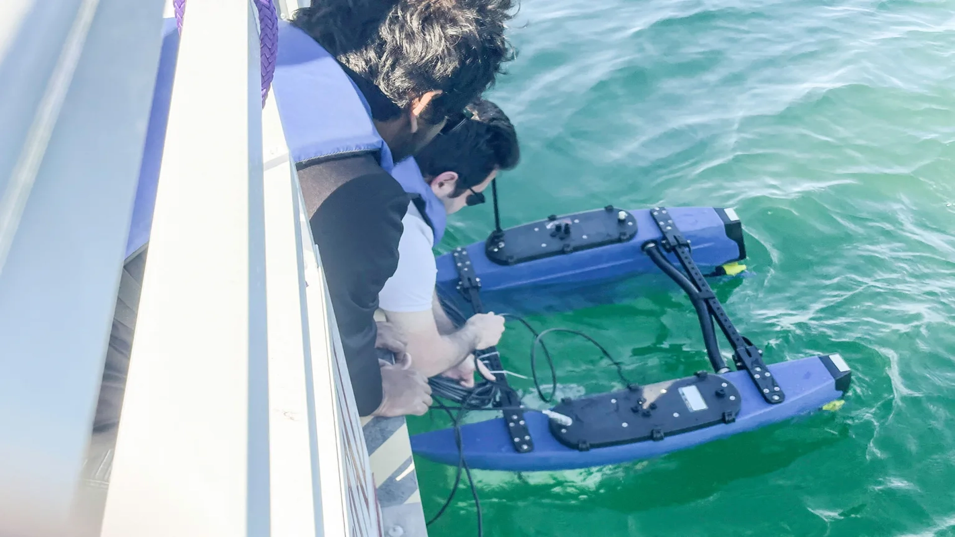 BlueME technology for underwater robotic communication