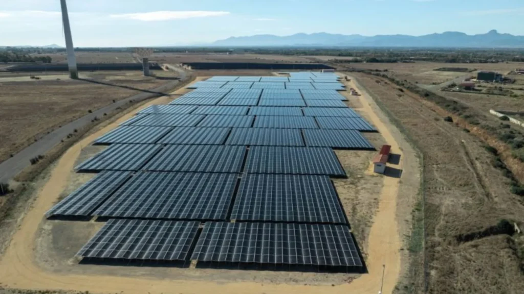 Inauguran parque solar fotovoltaico en Italia