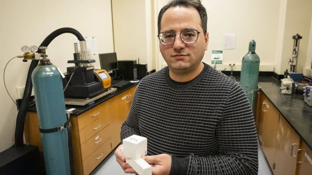 Ingeniero crea hormigon sostenible capaz de absorber CO2