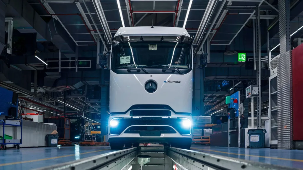 Foto del camión eléctrico Mercedes-Benz eActros 600