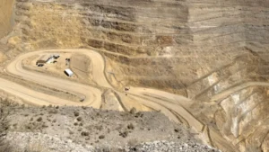i-80 Gold avanza con permisos y desarrollo subterráneo de Archimedes