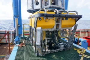 Inspeccionarán más de 200 km de oleoductos submarinos en el mar Caspio