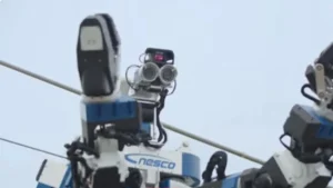 Japón despliega un robot humanoide para el mantenimiento de ferrocarriles