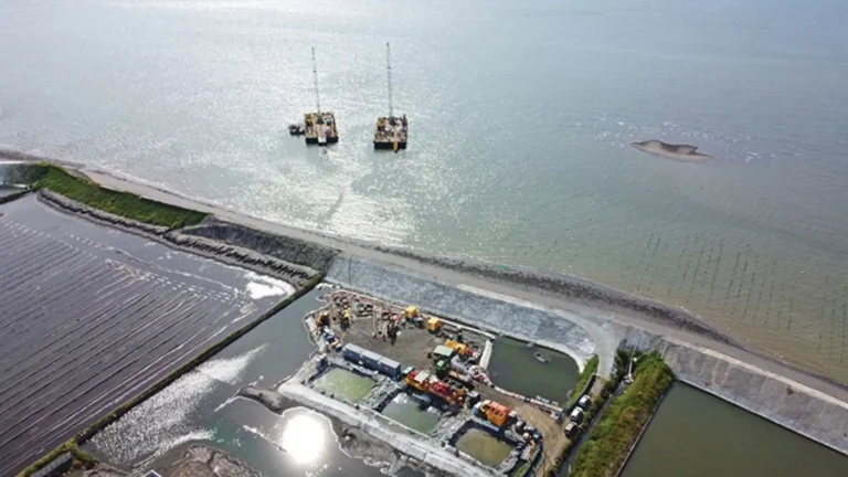 Kim Heng funda empresa conjunta en Corea para ampliar servicios offshore.