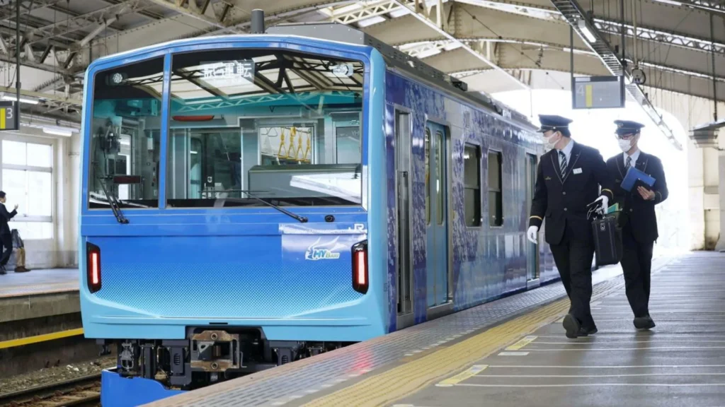 JR East will debut Japan’s first hydrogen train in 2027
