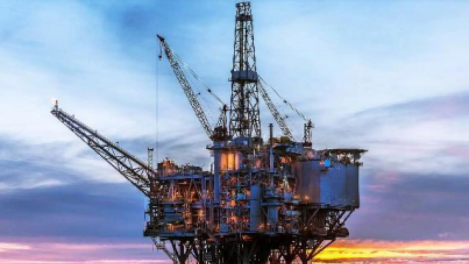 La Ley de Producción de Defensa en el transporte de petróleo