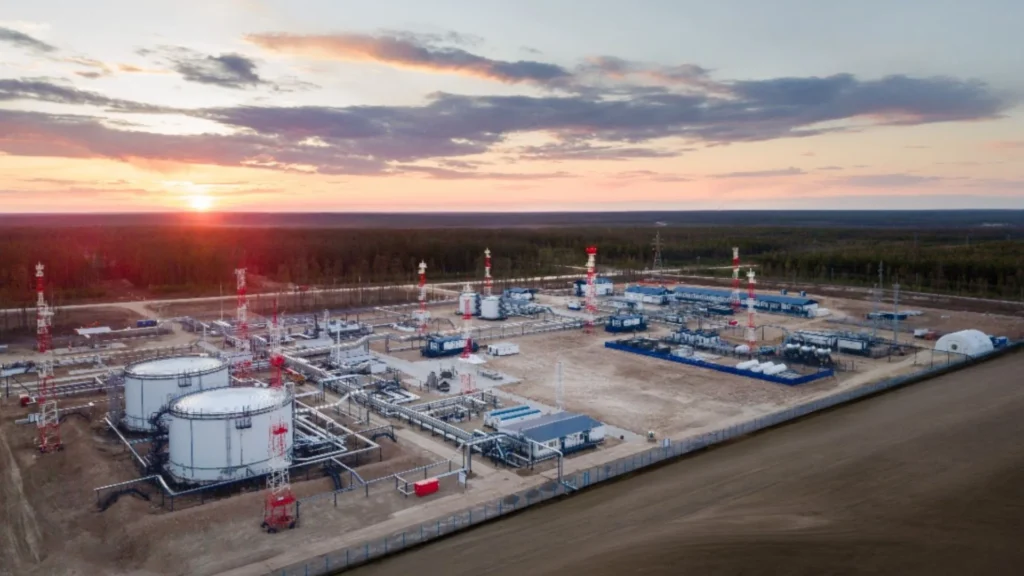 Gazprom begins large-scale oil production at the Chona complex