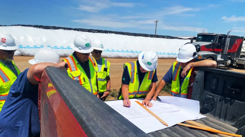 La construcción de planta de gas natural de Clean Energy Fuels