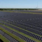 La construcción de una planta solar de 440 MWp en la provincia de Isabela.