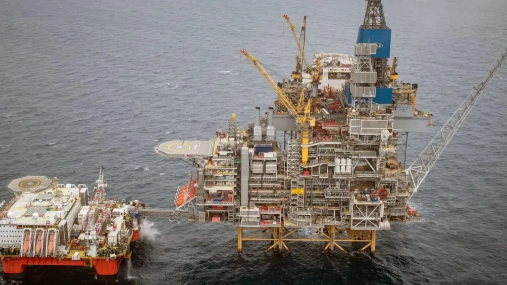 La creación de una compañía petrolera en el Reino Unido entre Equinor y Shell