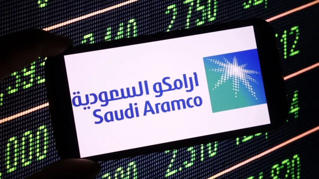 Aramco anuncia expansión de campo marino Zuluf del Golfo Arábigo