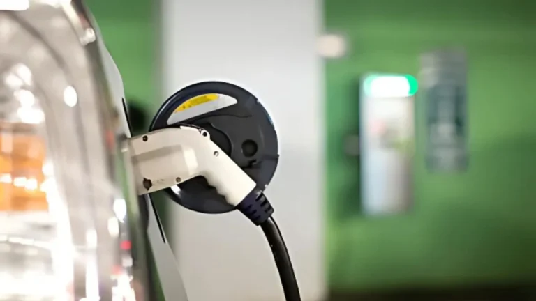 La identificación de la salud de baterías a través del sistema de microscopía electrónica por la Universidad de Cornell