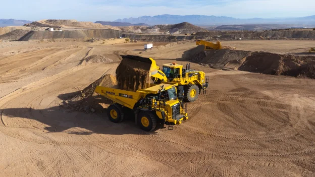 La implementación de autonomía para camiones por parte de Komatsu North America