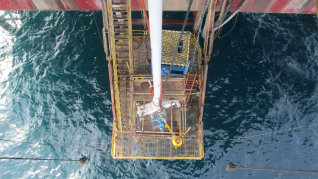 La intervención de pozos submarinos en Nigeria por Aquaterra Energy y