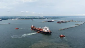 Unimot diversifica el suministro regional mediante el transporte de crudo a la refinería Schwedt