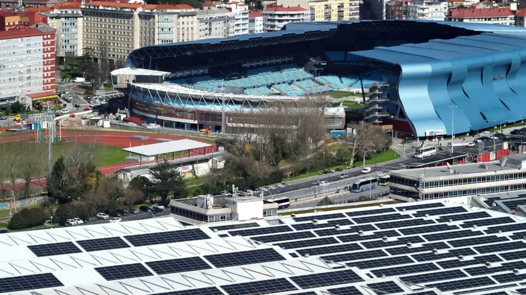 La mayor planta solar sobre cubierta de Stellantis y