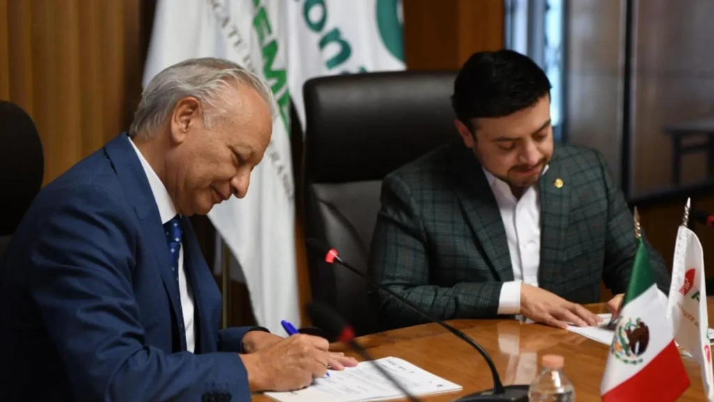 Pemex and Conalep enhance technical development of young people in the energy industry